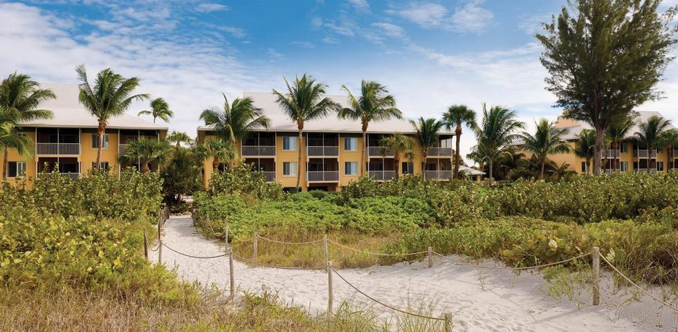 Plantation Beach Club at South Seas Island Resort